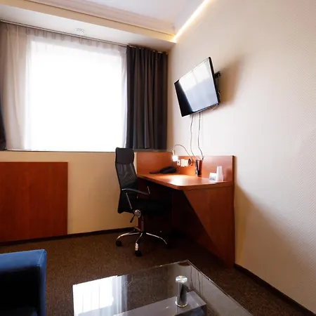 Eurohotel Nikiszowiec מלון 2*